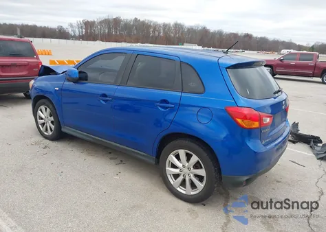 2015 Mitsubishi Outlander Sport Es z USA, uszkodzony, nr VIN 4A4AP3AW4FE026447
